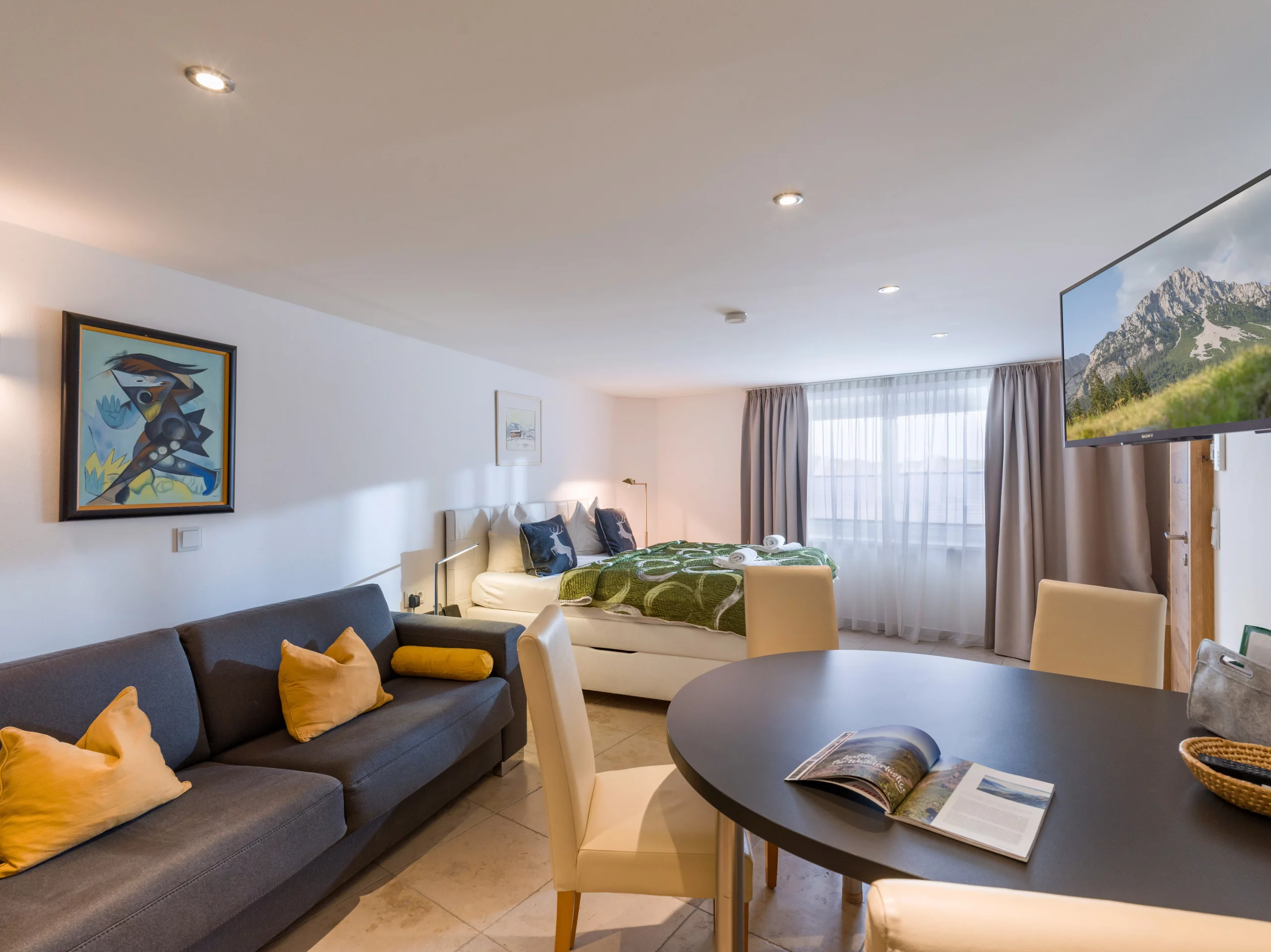 Lounge Studio – Trendguide Suites in Kirchberg
